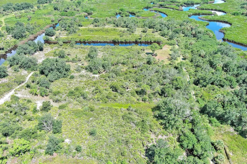 1353 Wallaroo Ct Punta Gorda, FL 33983