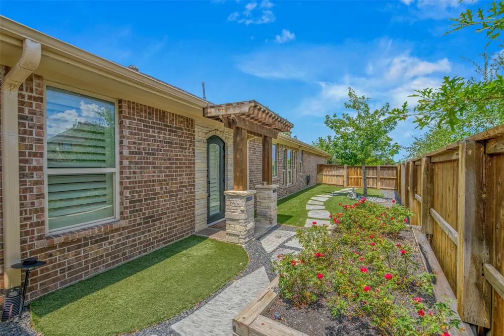4001 Dunlap Loop College Station, TX 77845