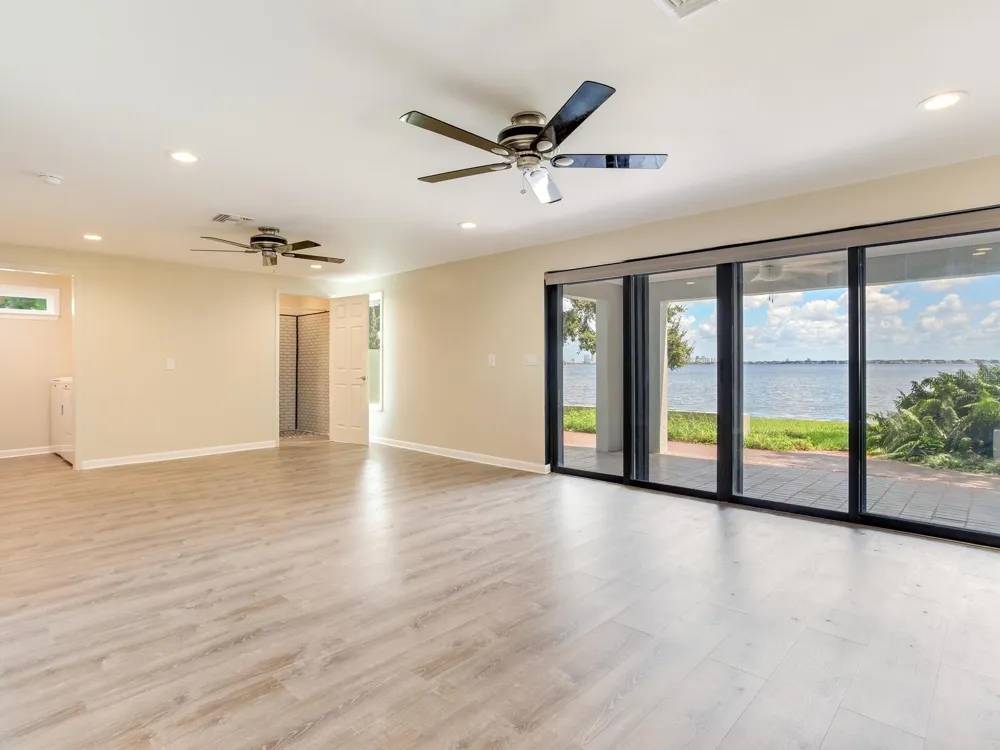 5010 BAYSHORE BOULEVARD #7 Tampa, FL 33611