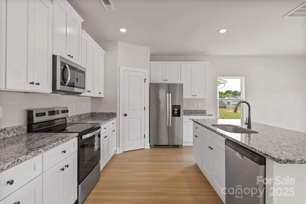 3441 Robindale Drive Winston Salem, NC 27107