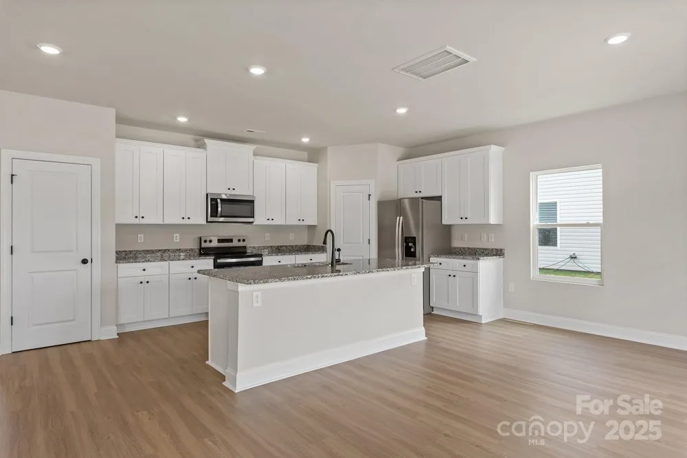 3441 Robindale Drive Winston Salem, NC 27107