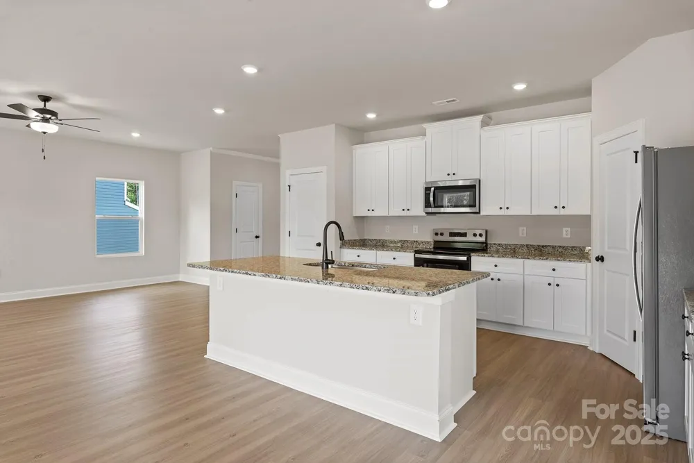 3441 Robindale Drive Winston Salem, NC 27107