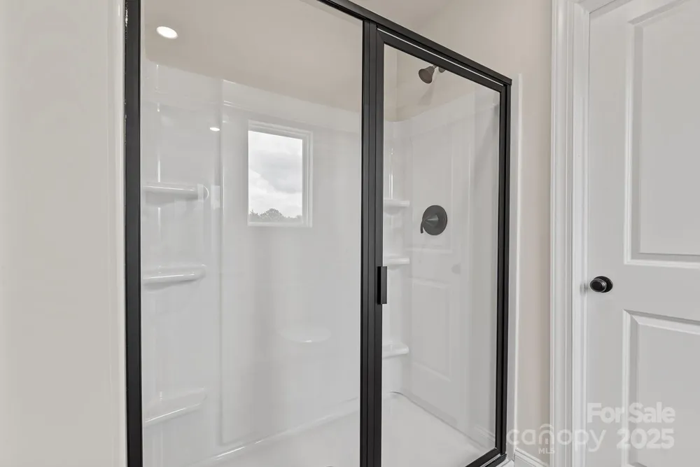 3441 Robindale Drive Winston Salem, NC 27107