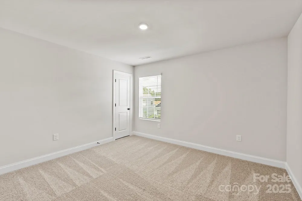 3441 Robindale Drive Winston Salem, NC 27107