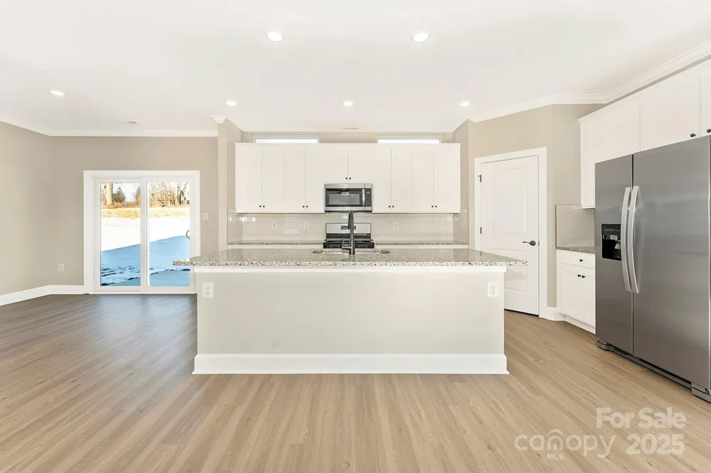 3453 Robindale Drive Winston Salem, NC 27107