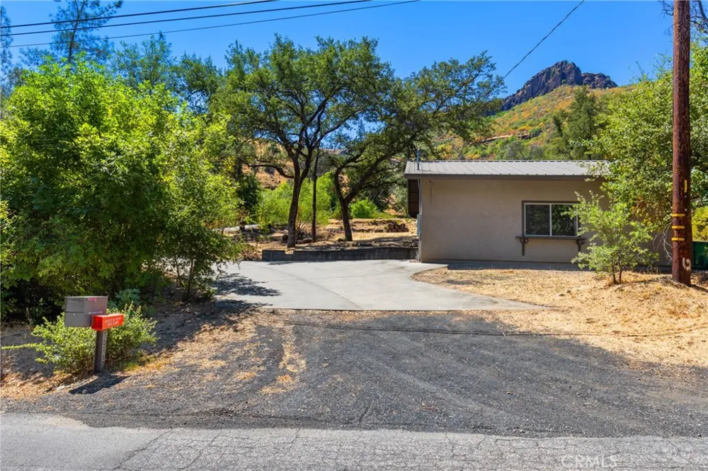 1926 Honey Run Road Chico, CA 95928