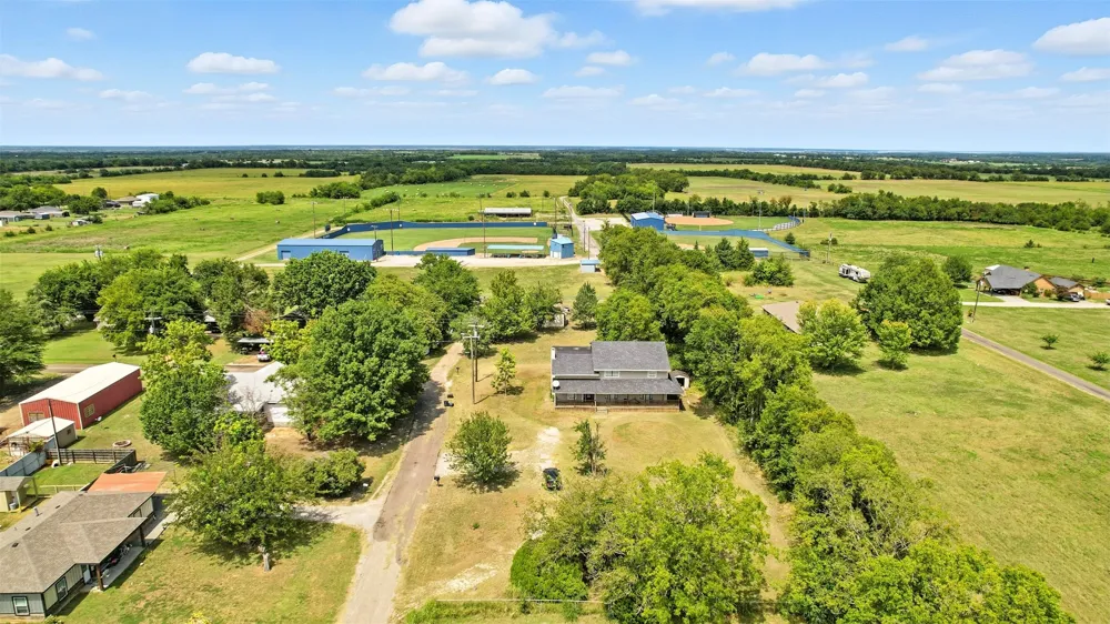 608 White Oak Dodd City, TX 75438