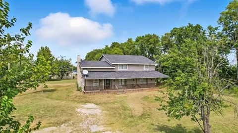 608 White Oak