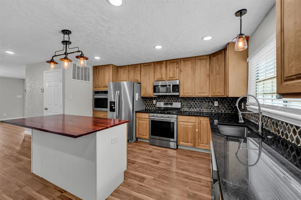 608 White Oak Dodd City, TX 75438
