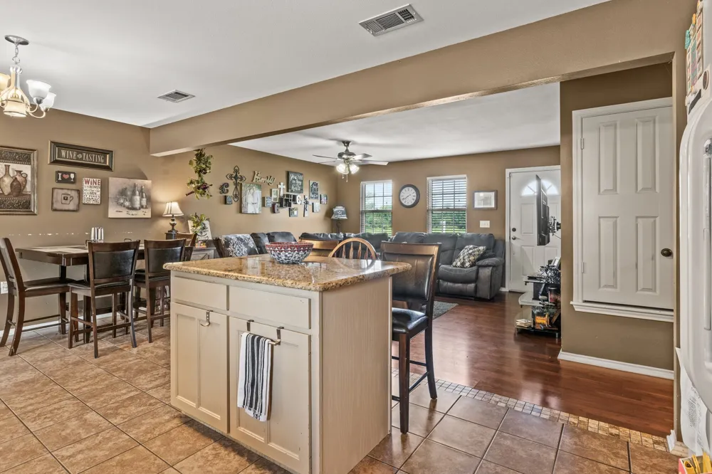 509 County Road 1309 Pittsburg, TX 75686
