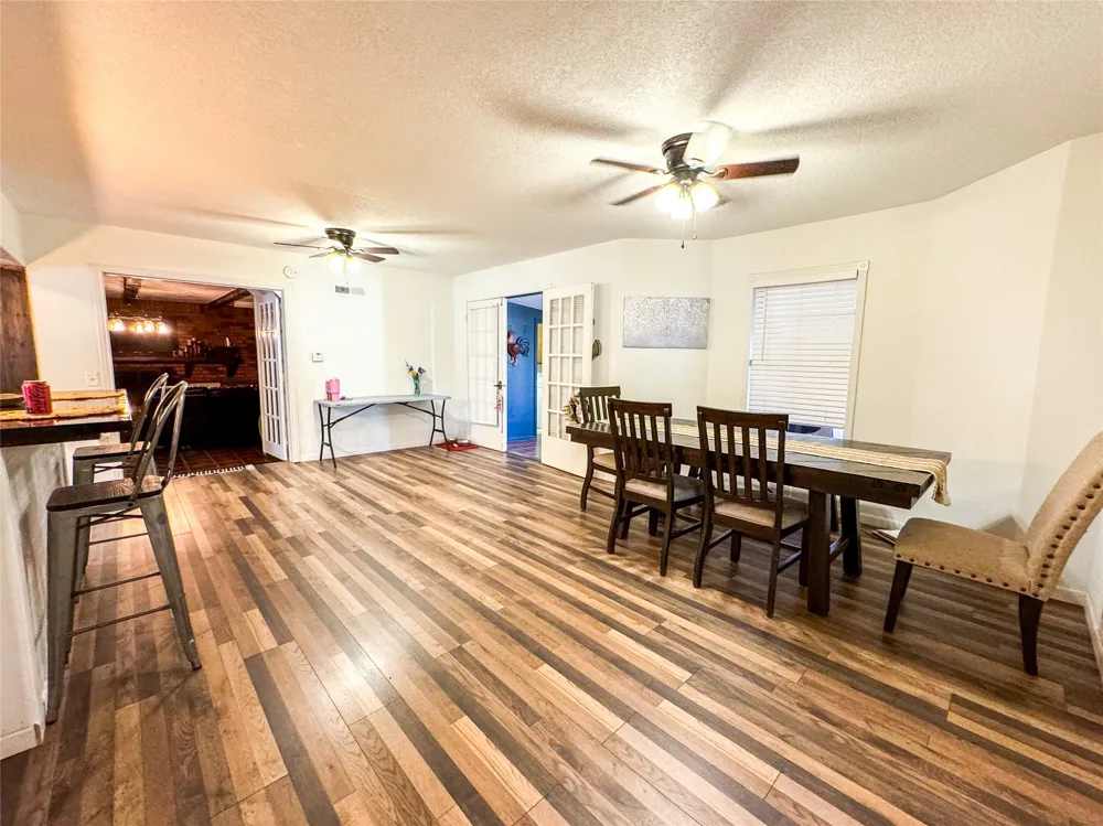 1303 Grand Central Avenue O'Brien, TX 79539