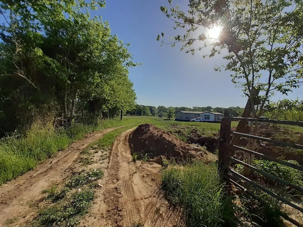 411 Wright Road Kendleton, TX 77435