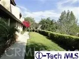 9542 Via Venezia Burbank, CA 91504