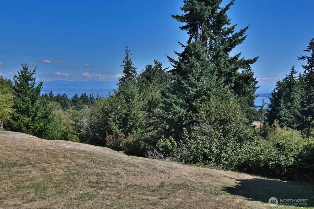 0 xxx Hilltop Drive Clinton, WA 98236