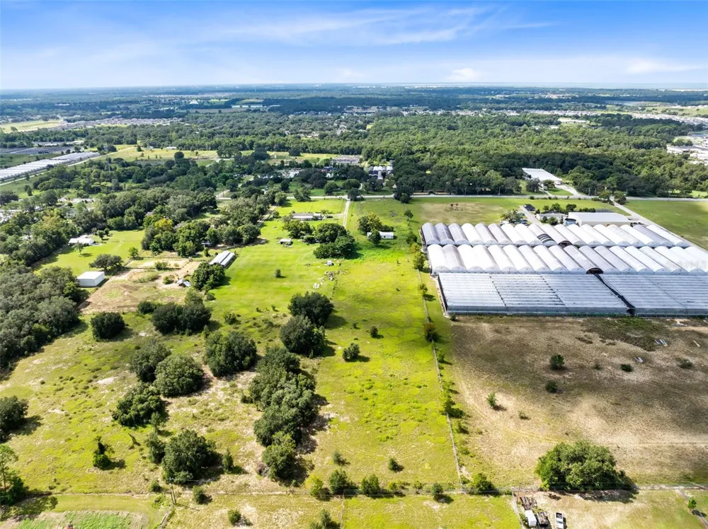 2719 W KELLY PARK ROAD Apopka, FL 32712