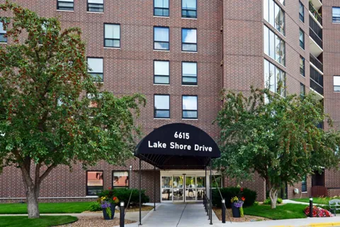 6615 Lake Shore Drive S #603