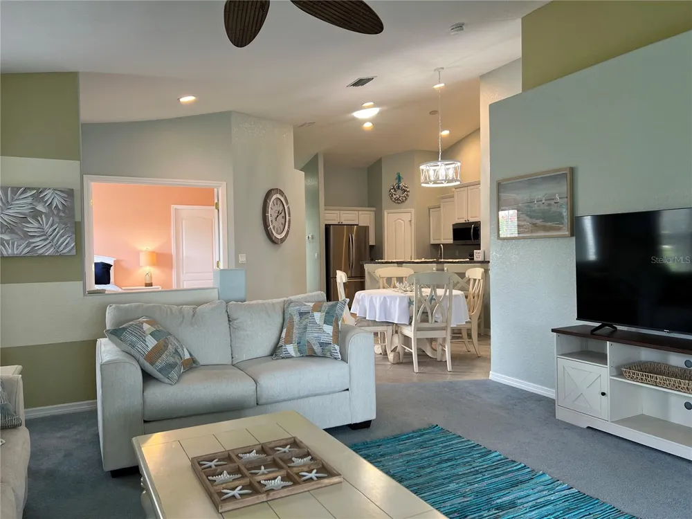 3653 LAKEWOOD BOULEVARD North Port, FL 34287