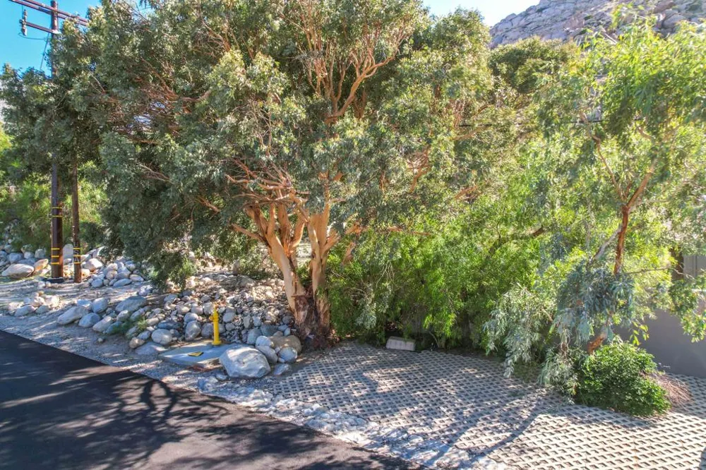 15971 Snow Creek Road Whitewater, CA 92282