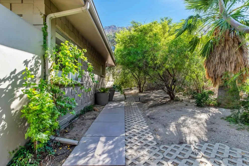 15971 Snow Creek Road Whitewater, CA 92282