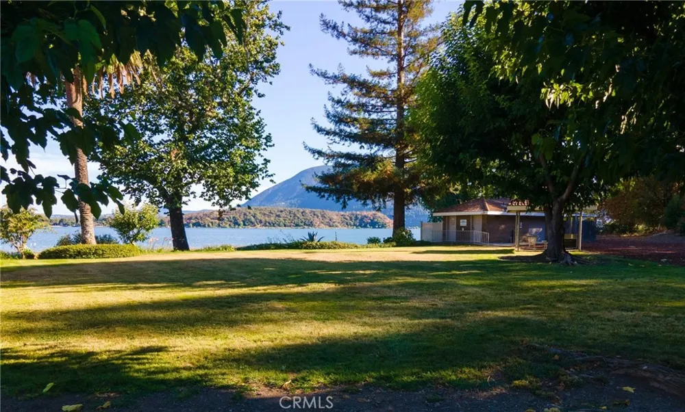 8336 Paradise Valley Boulevard Lucerne, CA 95458