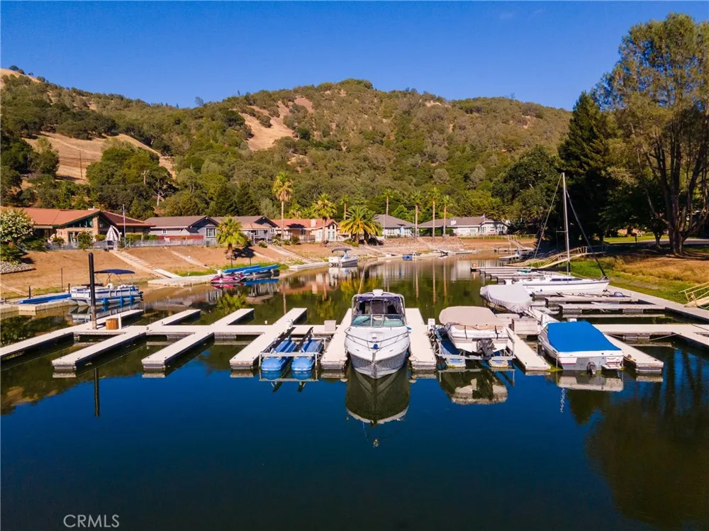 8336 Paradise Valley Boulevard Lucerne, CA 95458