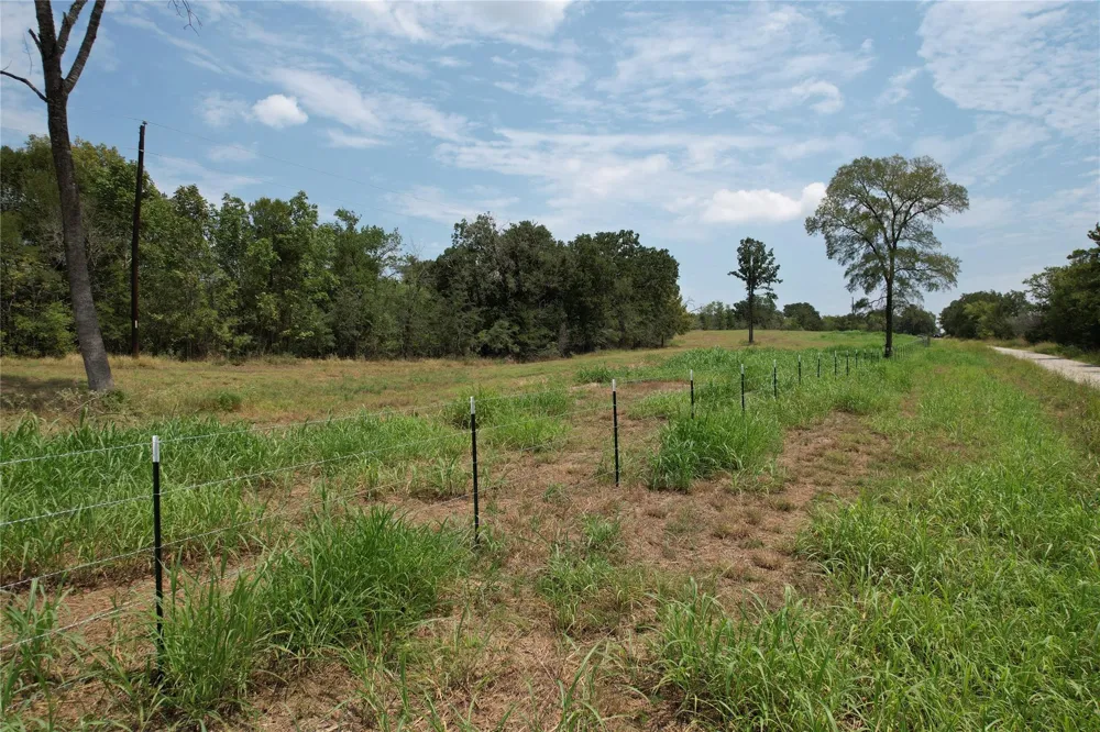 County Road 3470 E Lovelady, TX 75851