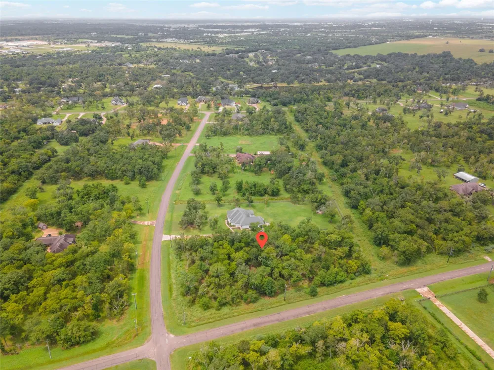 3002 Bayou View Court Richwood, TX 77515