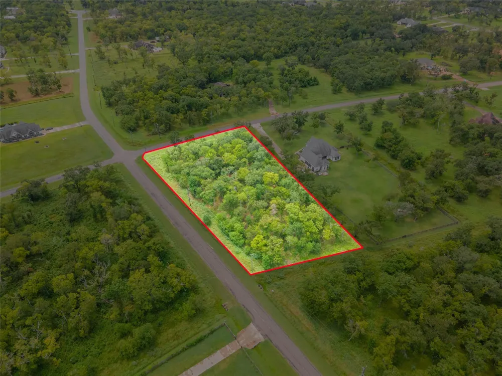 3002 Bayou View Court Richwood, TX 77515
