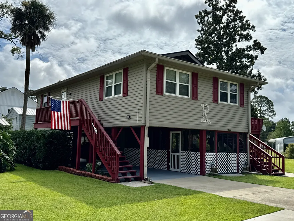 276 Circle DR Midway, GA 31320