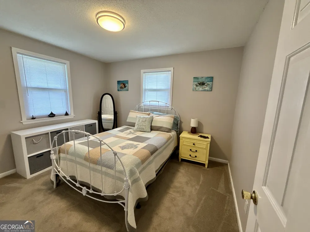 276 Circle DR Midway, GA 31320