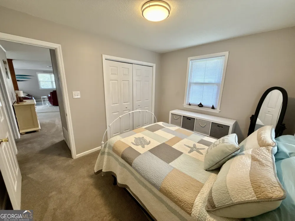 276 Circle DR Midway, GA 31320