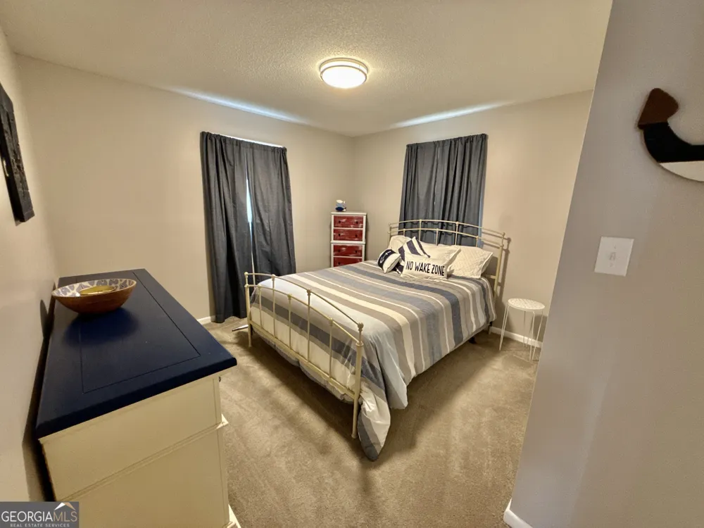 276 Circle DR Midway, GA 31320