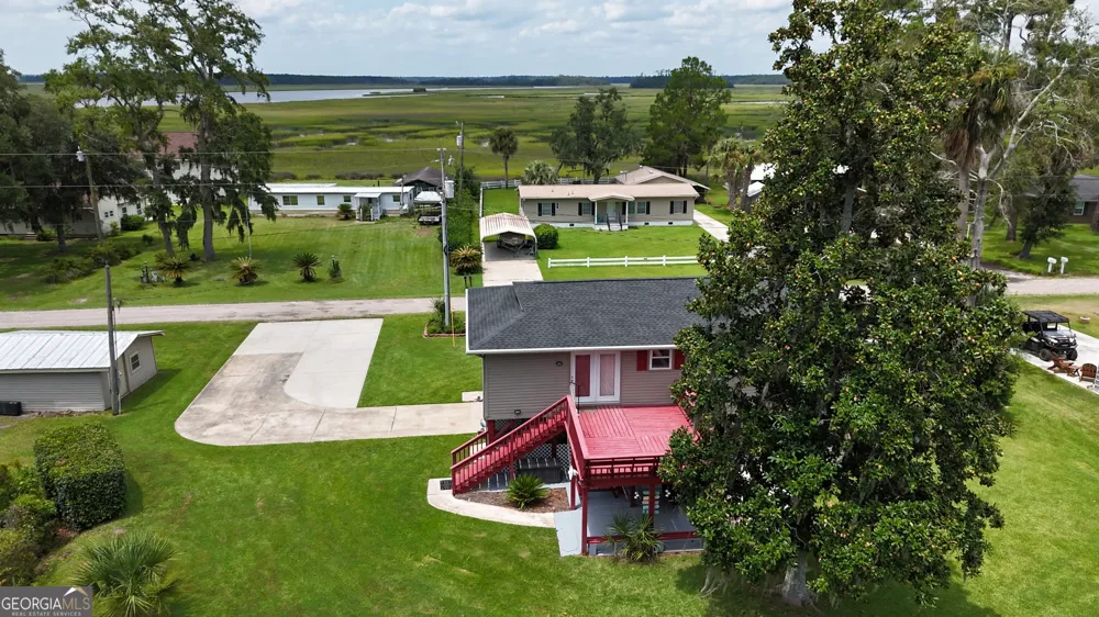 276 Circle DR Midway, GA 31320