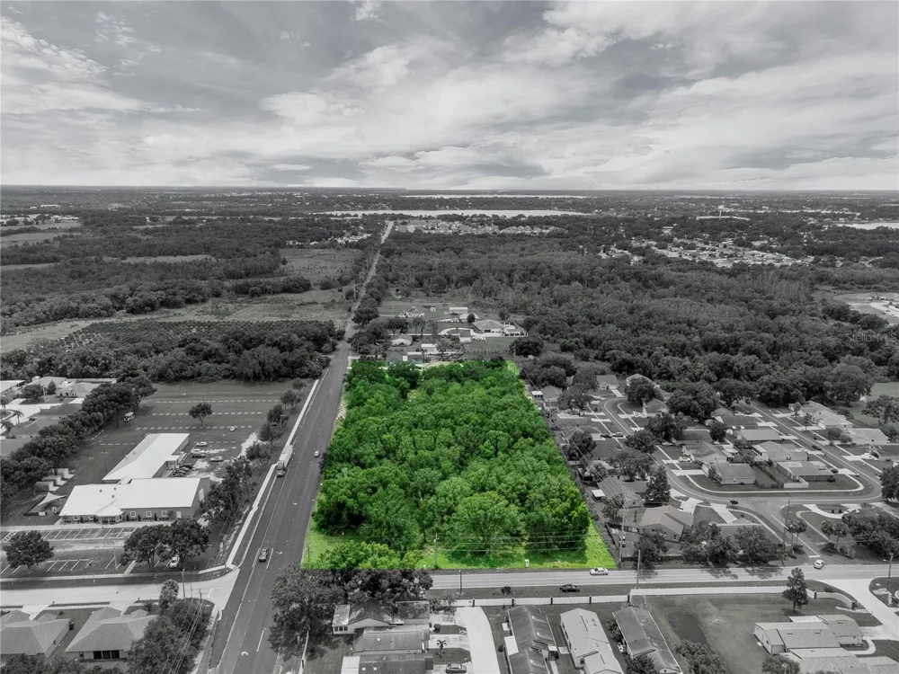 2400 BUCKEYE ROAD NE Winter Haven, FL 33881