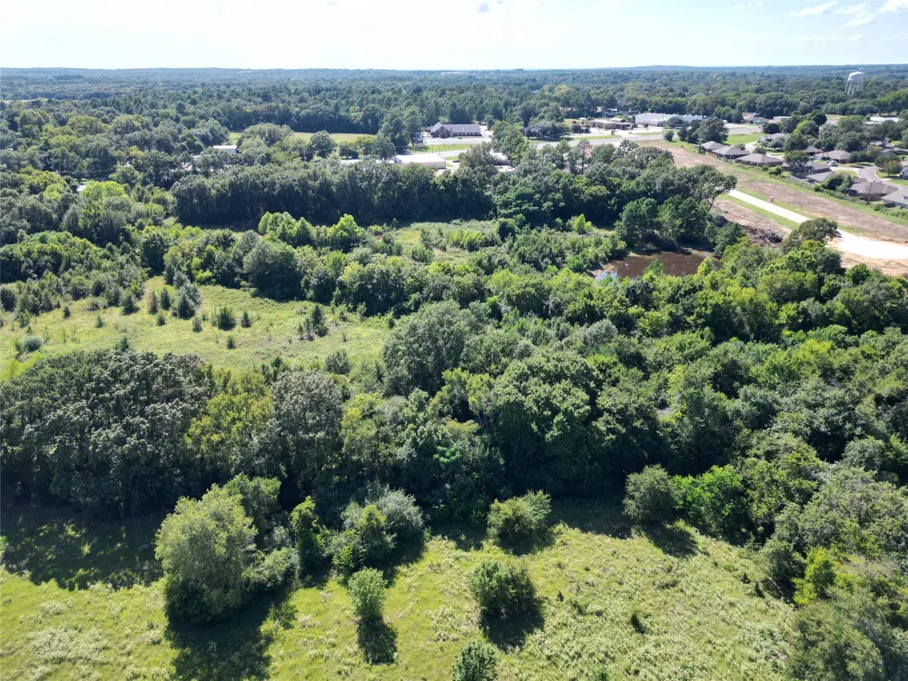 Central Park Court Athens, TX 75751