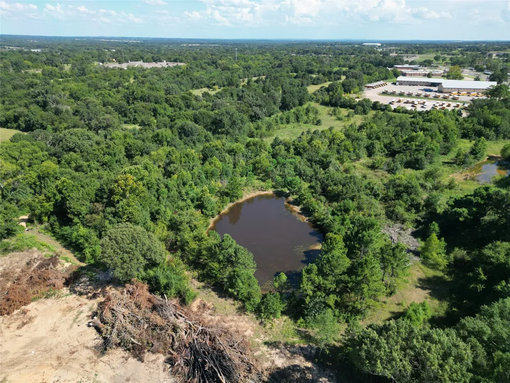 Central Park Court Athens, TX 75751