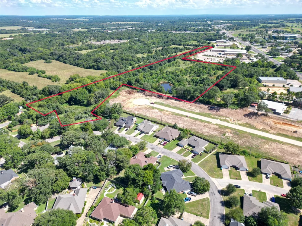 Central Park Court Athens, TX 75751