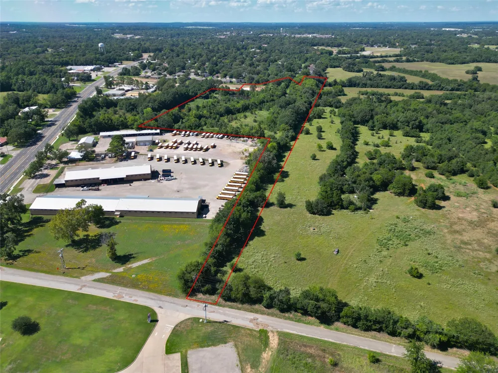 Central Park Court Athens, TX 75751