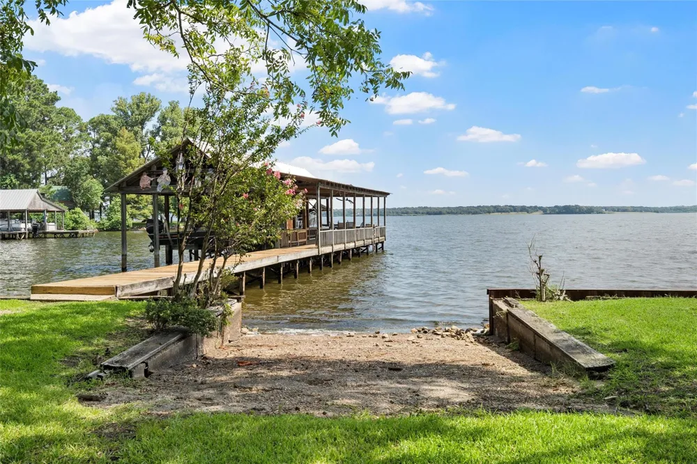 299 Lcr 763 Groesbeck, TX 76642