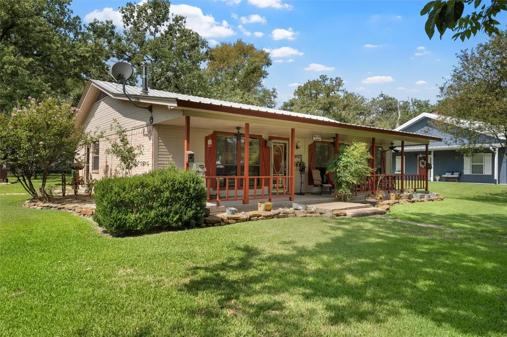 299 Lcr 763 Groesbeck, TX 76642