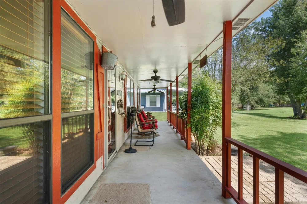 299 Lcr 763 Groesbeck, TX 76642