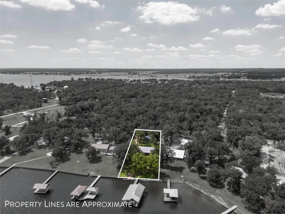 299 Lcr 763 Groesbeck, TX 76642