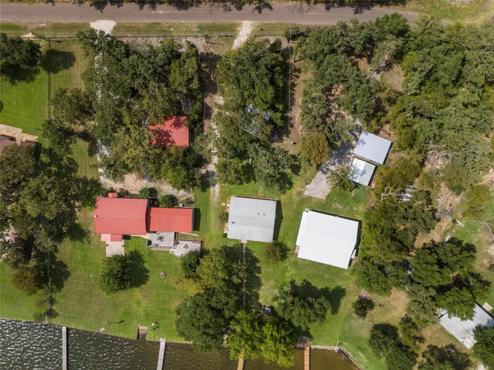 299 Lcr 763 Groesbeck, TX 76642