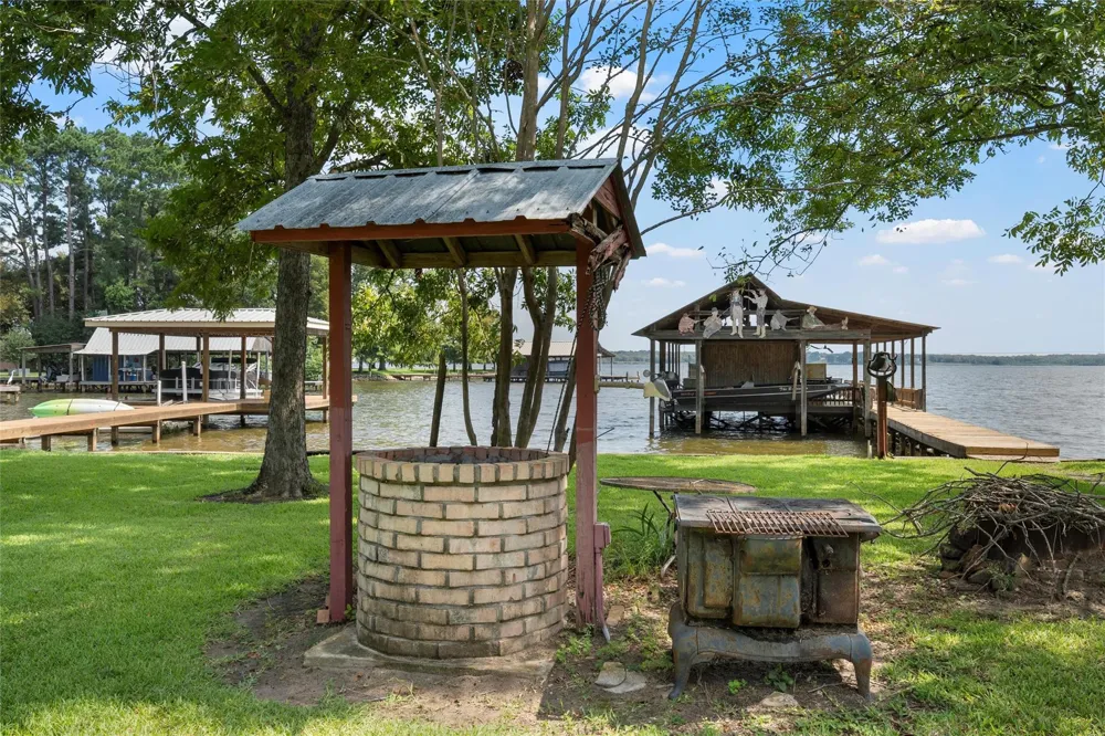 299 Lcr 763 Groesbeck, TX 76642