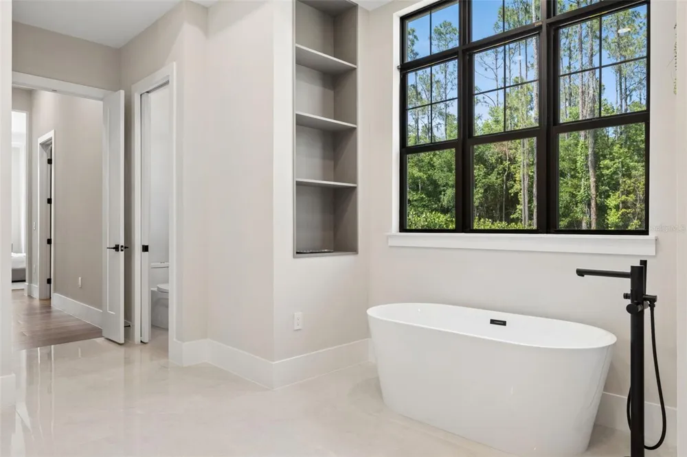 16989 LUCCA LANE Montverde, FL 34756