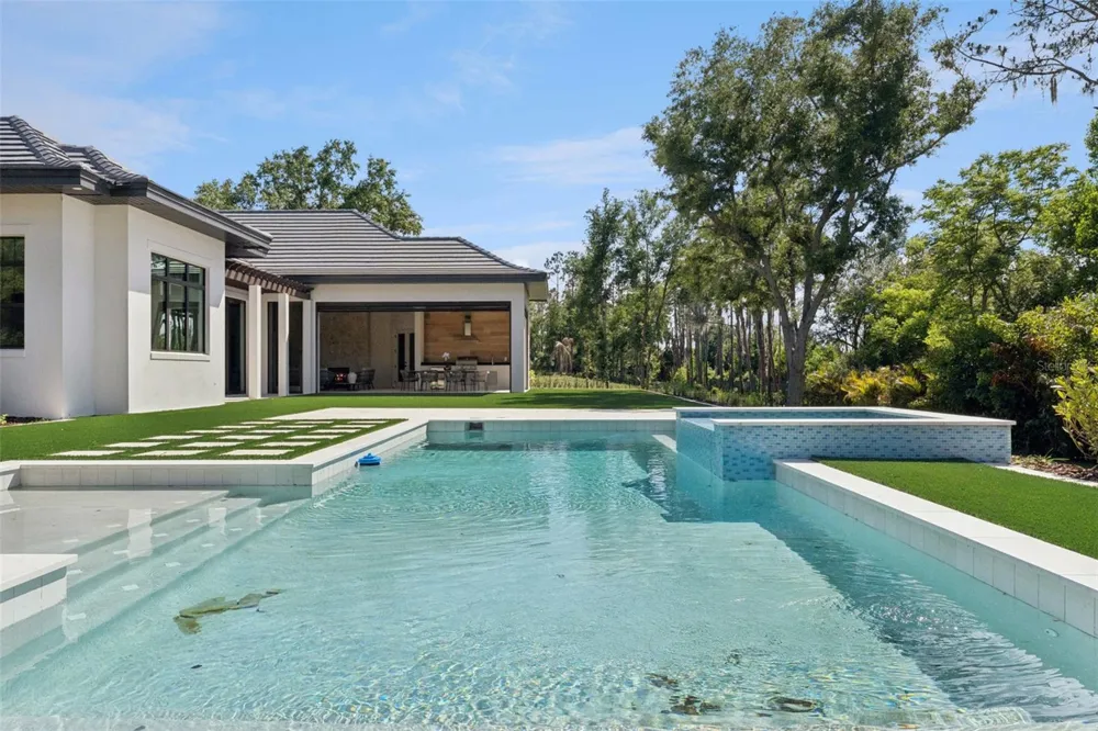 16989 LUCCA LANE Montverde, FL 34756