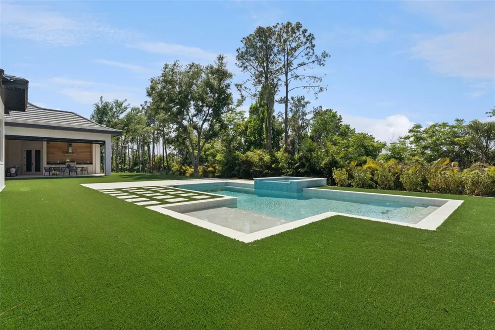 16989 LUCCA LANE Montverde, FL 34756