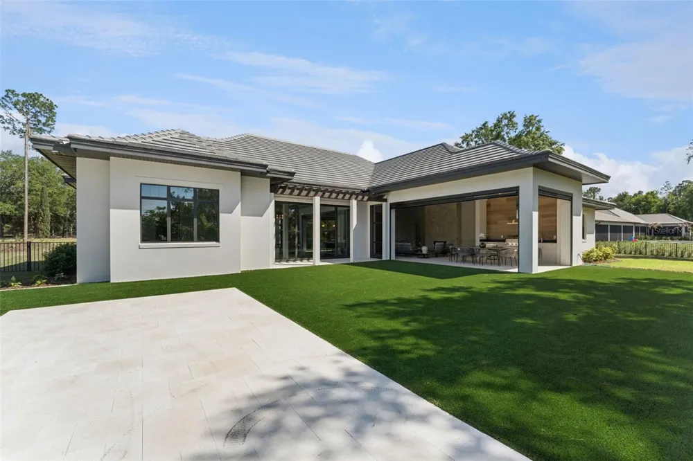16989 LUCCA LANE Montverde, FL 34756