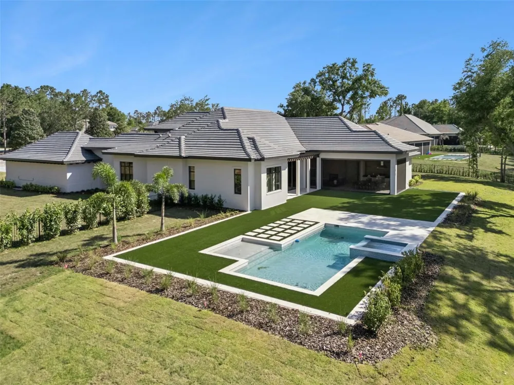 16989 LUCCA LANE Montverde, FL 34756