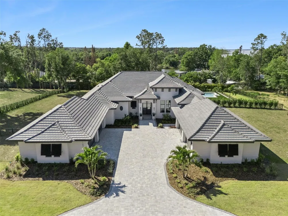 16989 LUCCA LANE Montverde, FL 34756